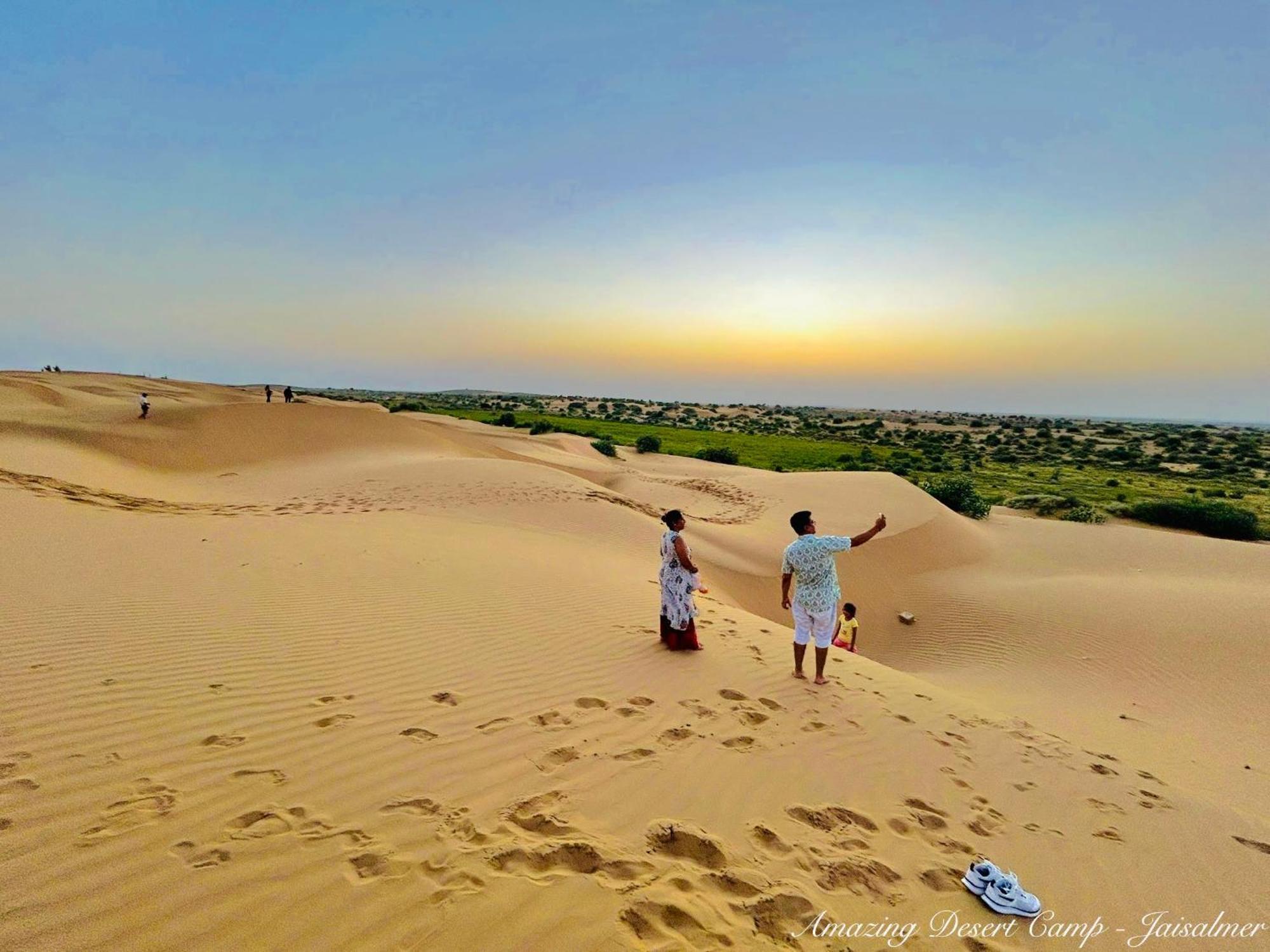 Amazing Desert Camp Jaisalmer Eksteriør billede